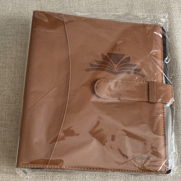 The TeaBook - Picture 3 of 6